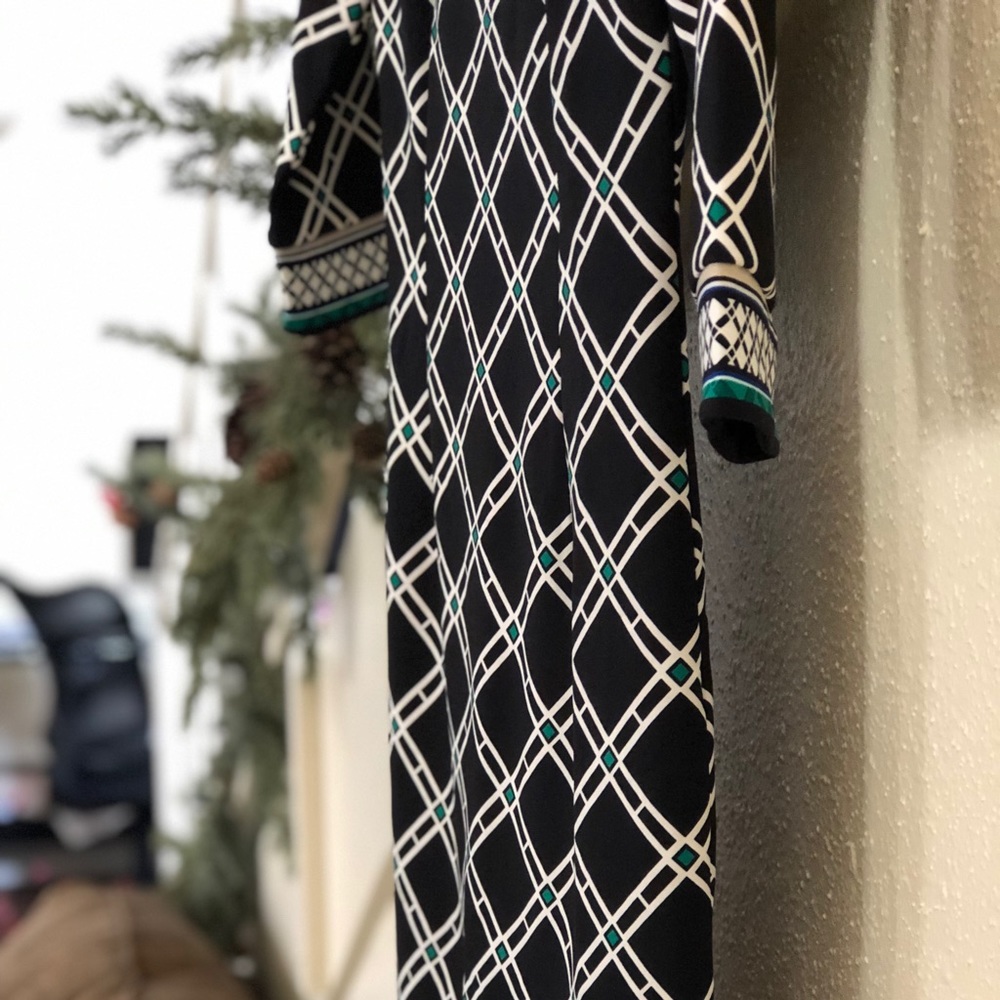 WHBM Non Wrinkle Business Dress